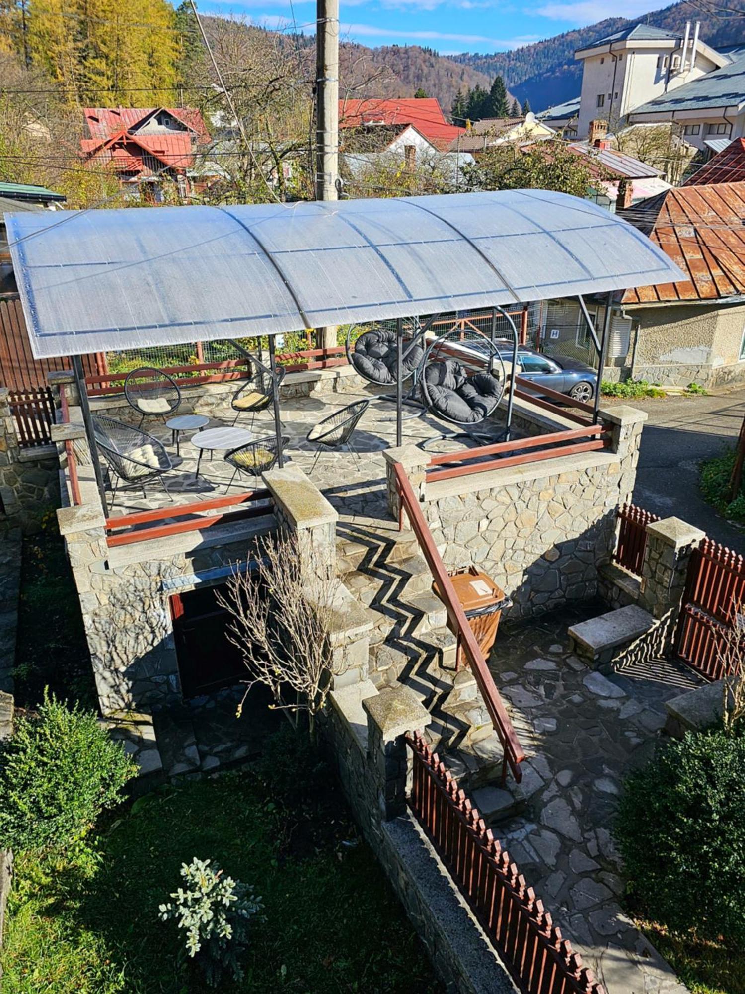 Hotel Casa Mina à Buşteni Extérieur photo